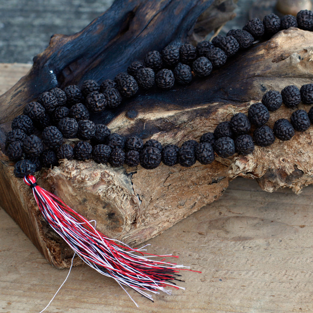 Mala Rudraksha - Noir