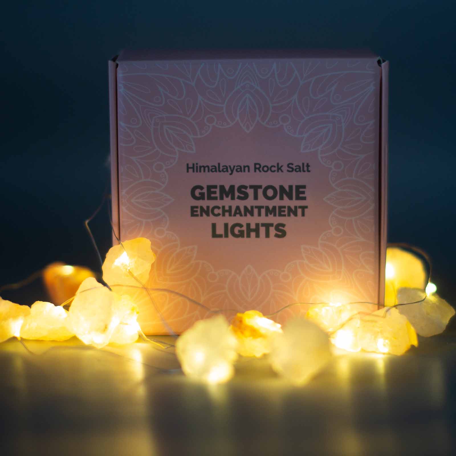 Lumières d'Enchantement en Pierres Précieuses