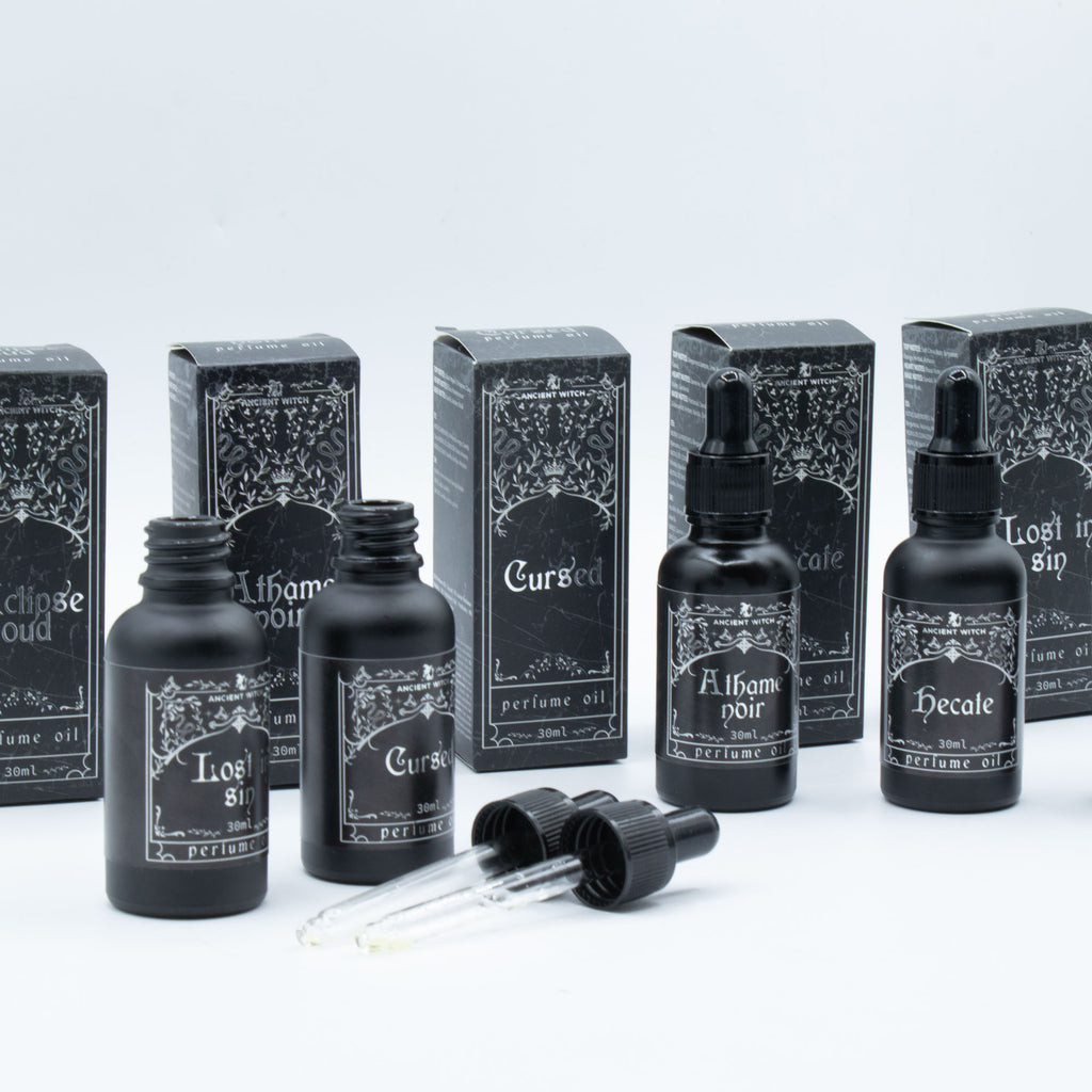 Huile Parfumée de Sorcière Ancienne : Fragrance Rituelle pour le Mysticisme Moderne