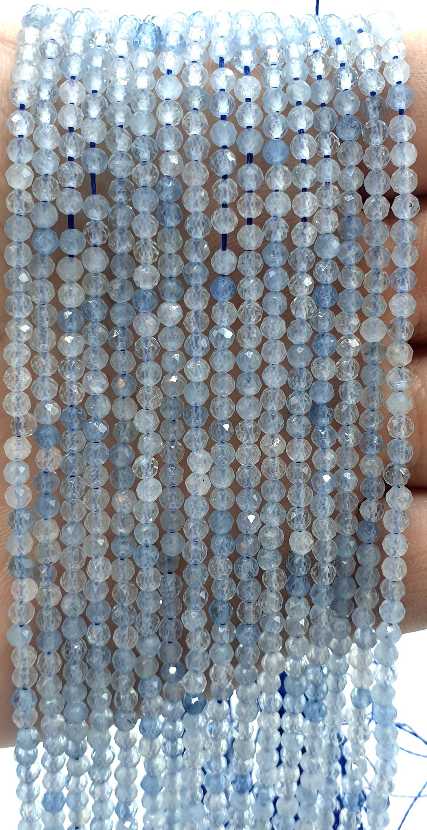 Perles facettées Aigue Marine 3mm ( lot de 10 )