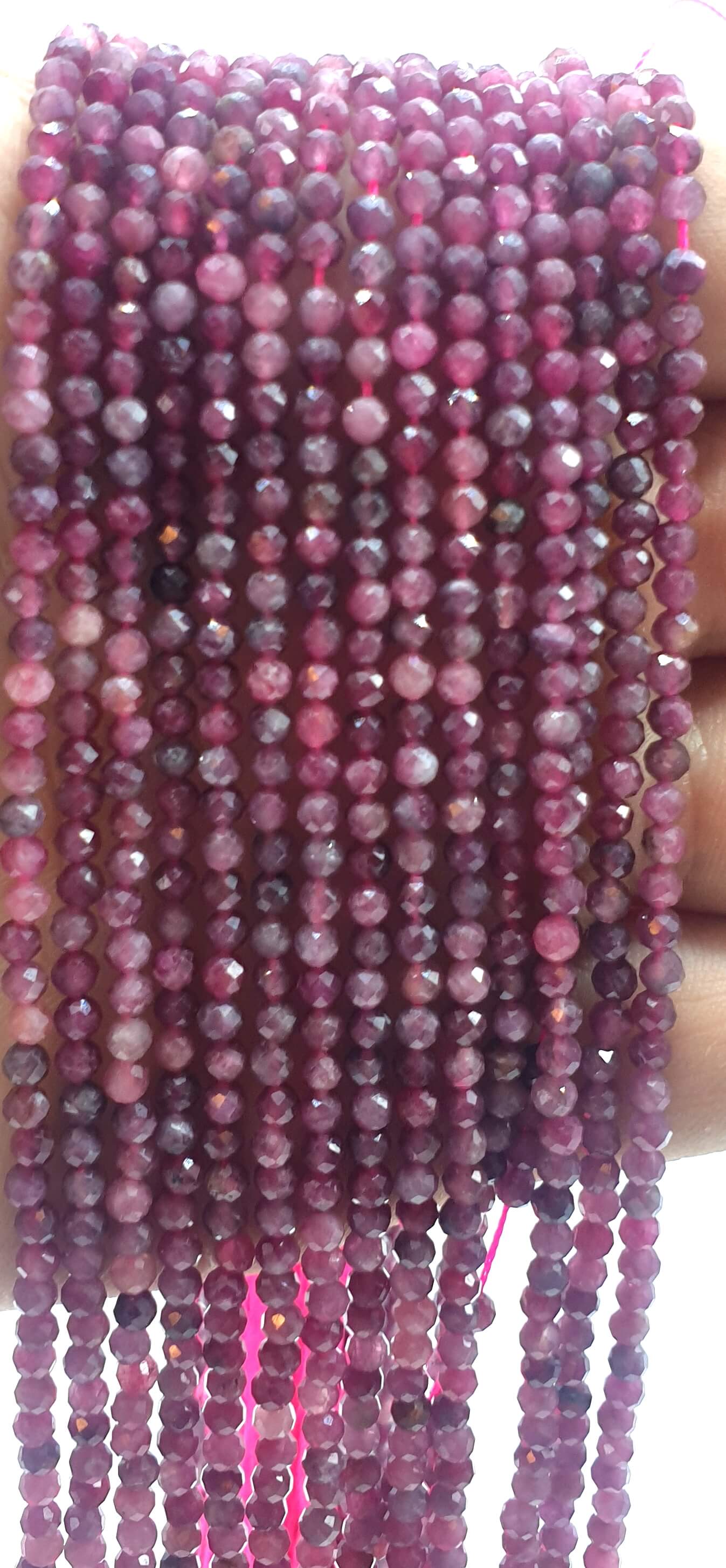 Perles facettées Grenat 3mm ( lot de 10 )