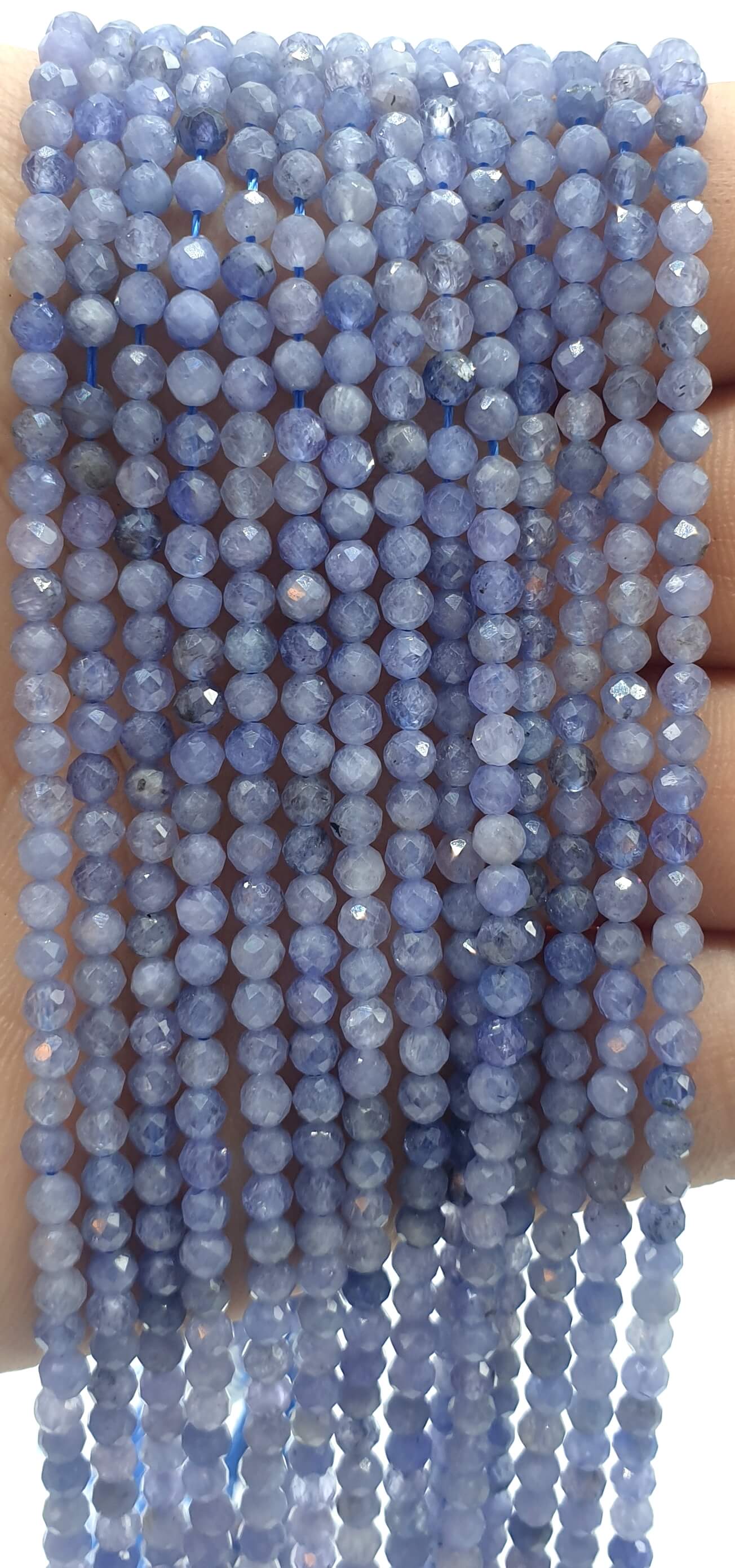 Perles facettées Tanzanite 3mm ( lot de 10 )