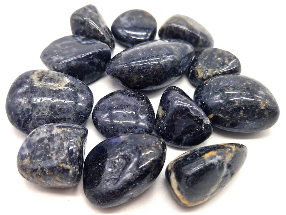 Cordierite 'AB' roulée