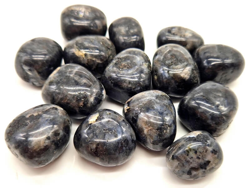 Larvikite 'A' roulée