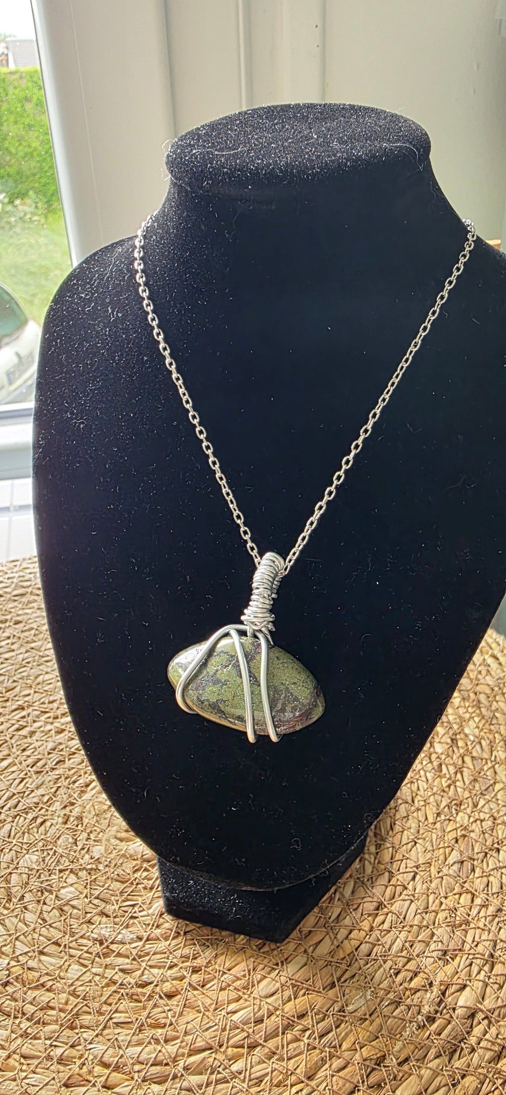 Collier artisanal « Force du Dragon »