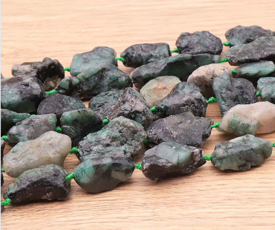 PERLES PIERRES BRUTES 13 X 20MM EMERAUDE A ( lot de 10 )